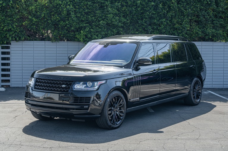 Used 2017 Land Rover Range Rover HSE Limo Extended Wheelbase for sale $139,900 at iLusso Palm Beach in Boynton Beach FL