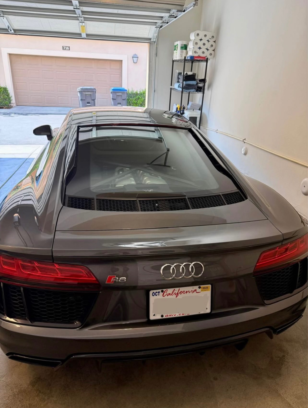 2018 Audi R8 5.2 V10 RWD photo 2
