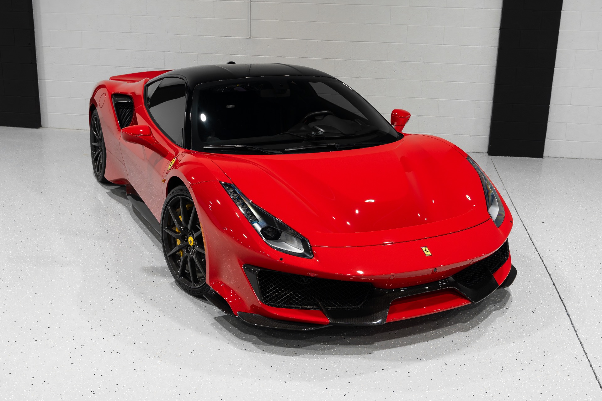 2020 Ferrari 488 Pista photo 2