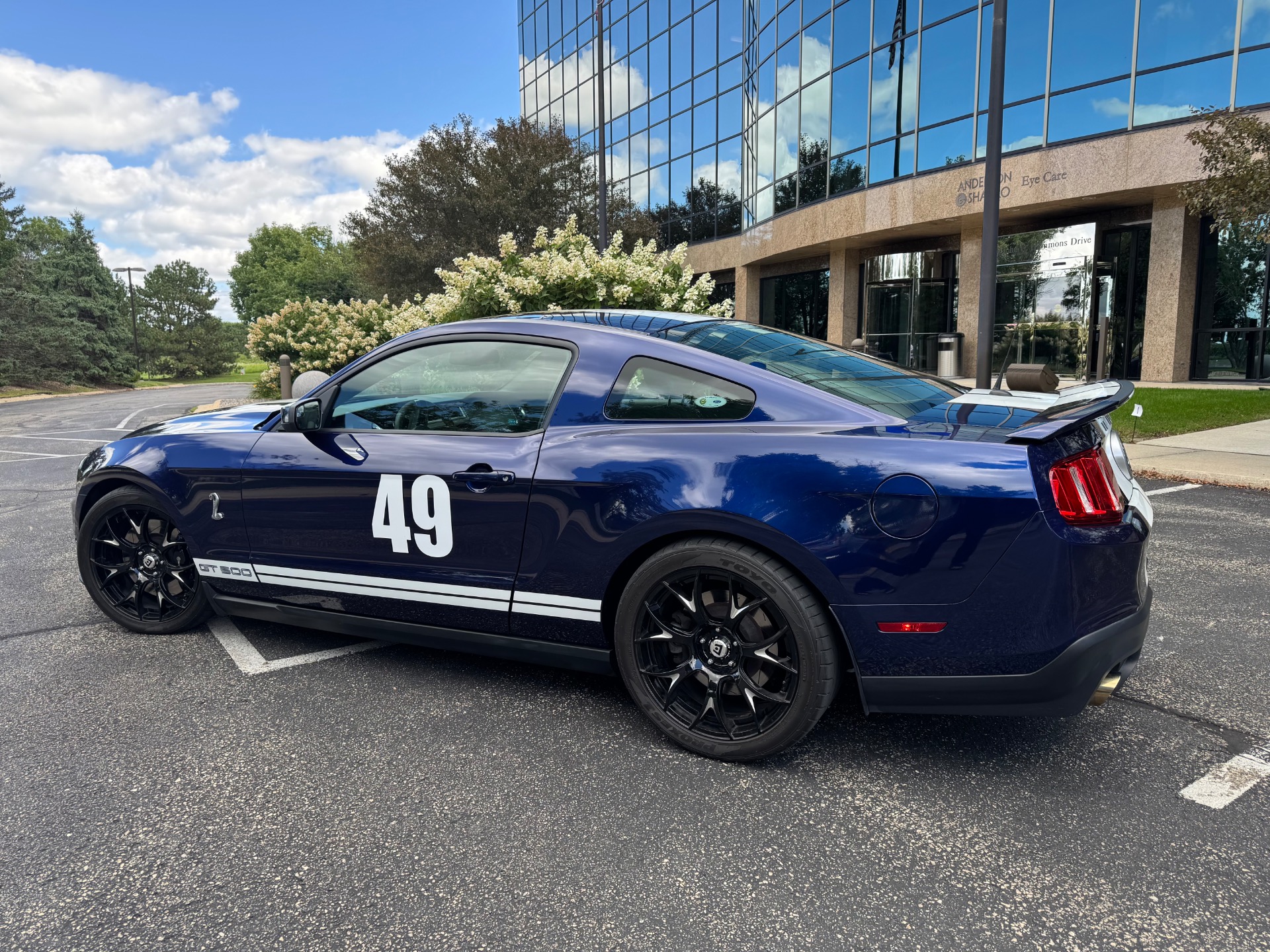 2012 Ford Mustang Shelby GT photo 2