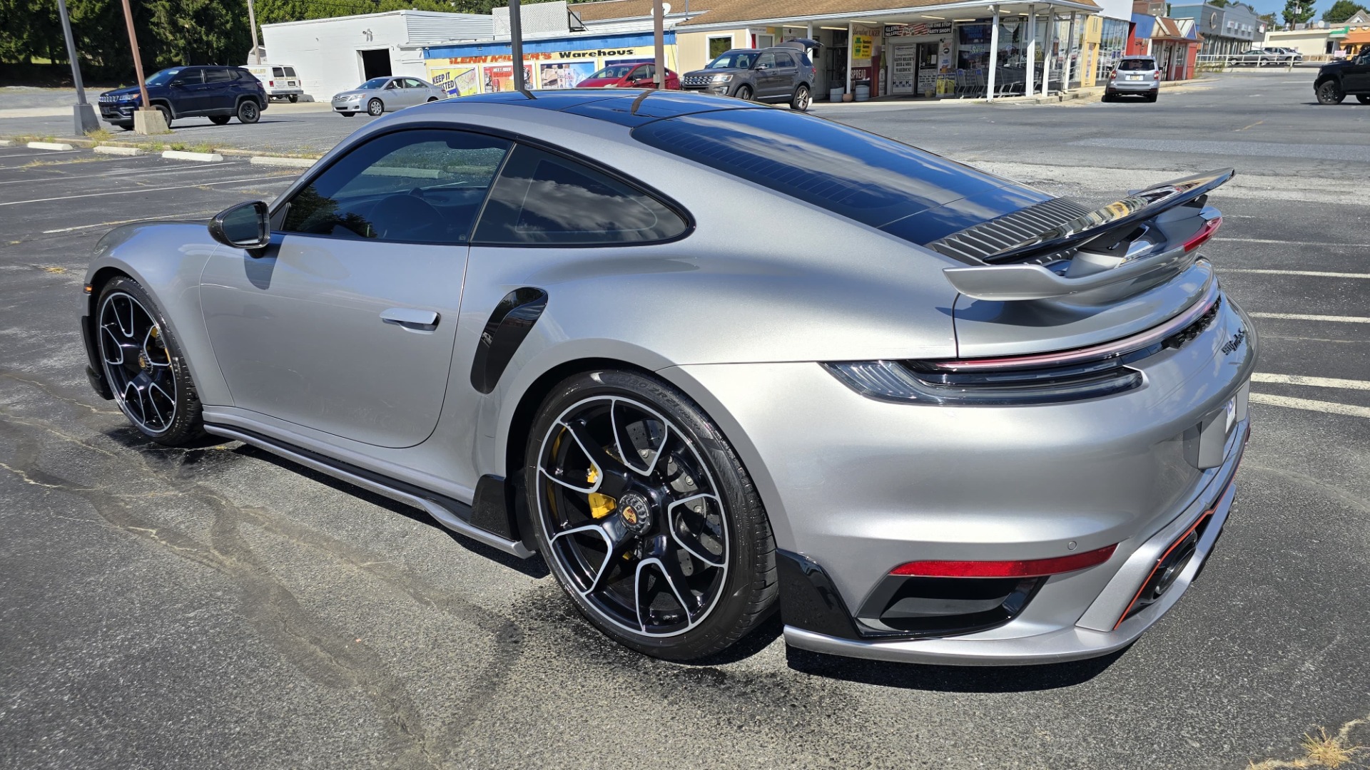 2021 Porsche 911 Turbo S photo 3