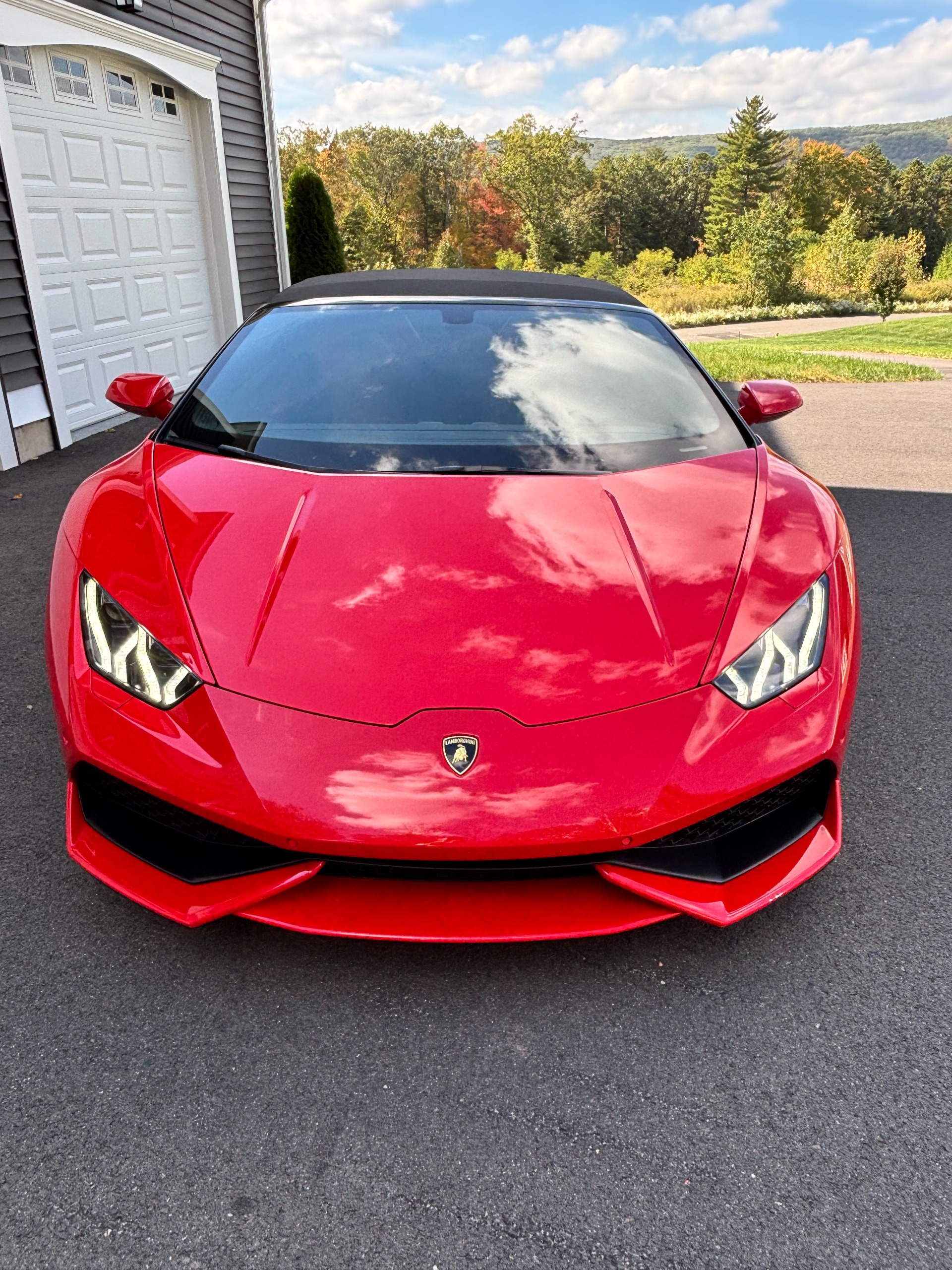 2017 Lamborghini Huracan LP 610-4 Spyder photo 4