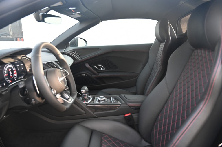 Used 2020 Audi R8 5.2 quattro V10 perform. Spyder for sale Sold at iLusso Palm Beach in Boynton Beach FL 33426 10