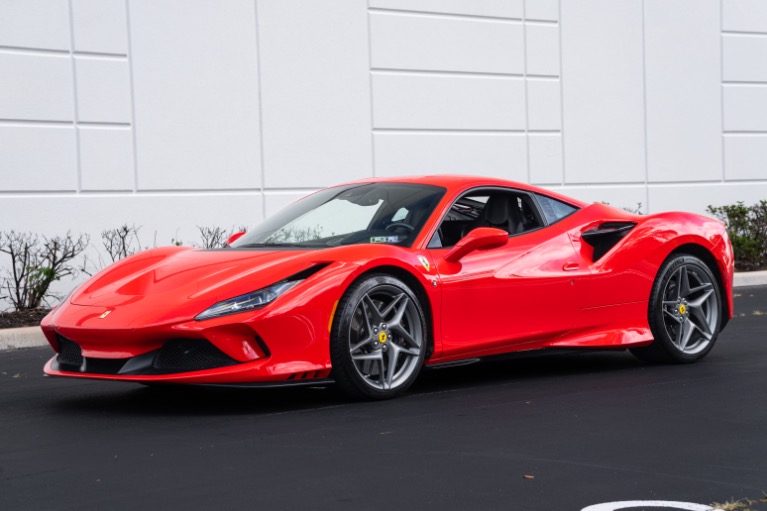 2022 Ferrari F8