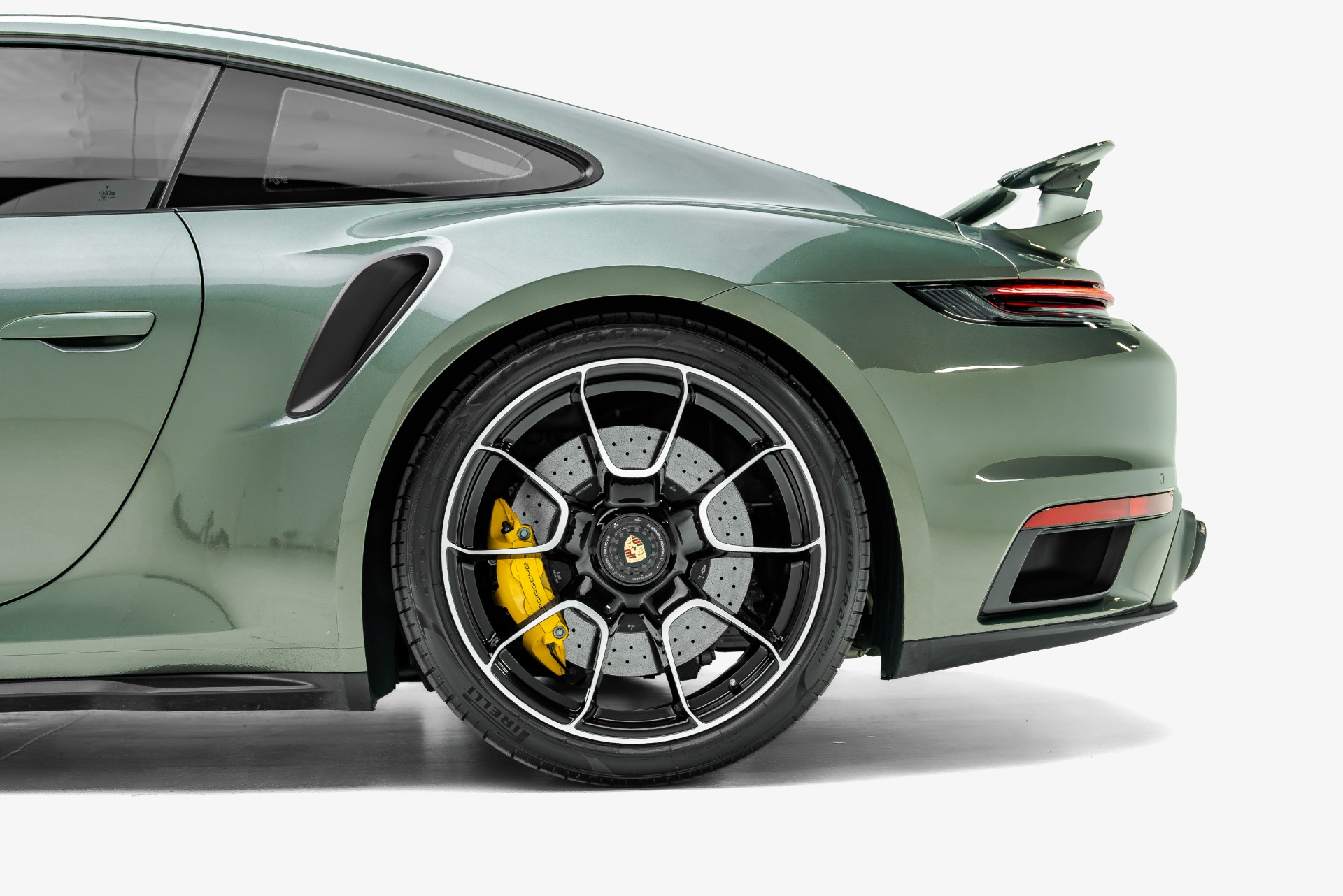 2021 Porsche 911 Turbo S - Photo 15