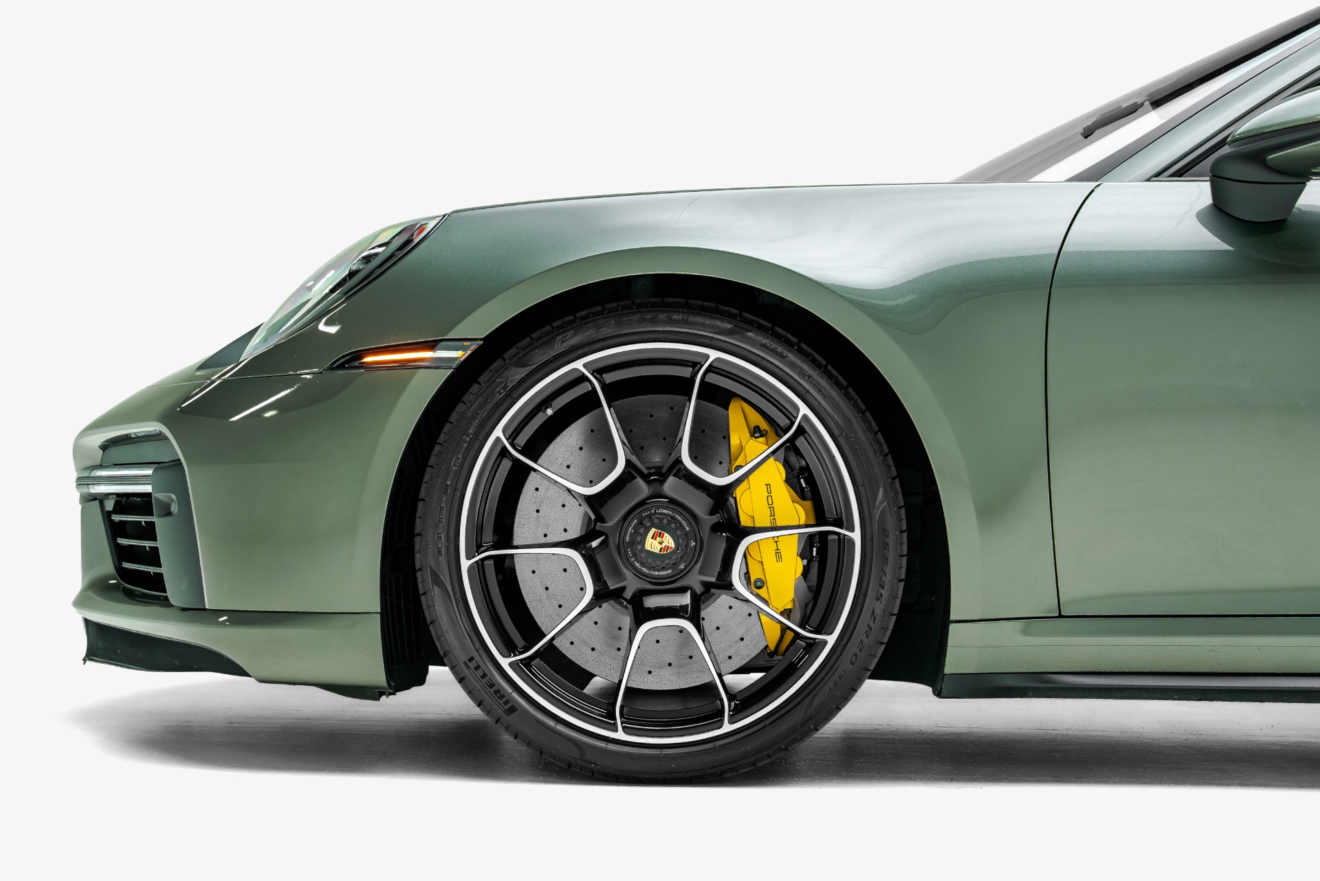 2021 Porsche 911 Turbo S - Photo 18