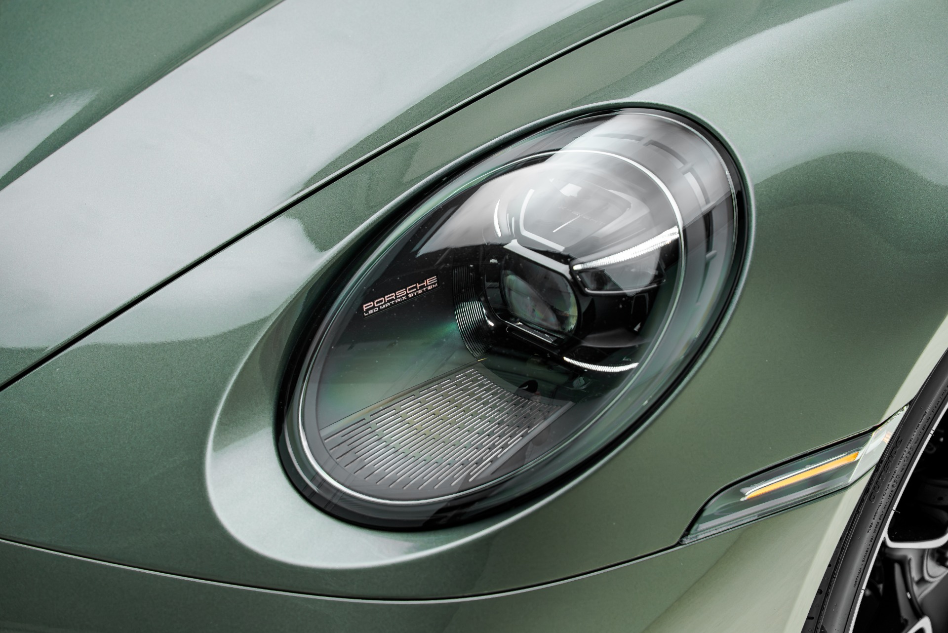 2021 Porsche 911 Turbo S - Photo 22