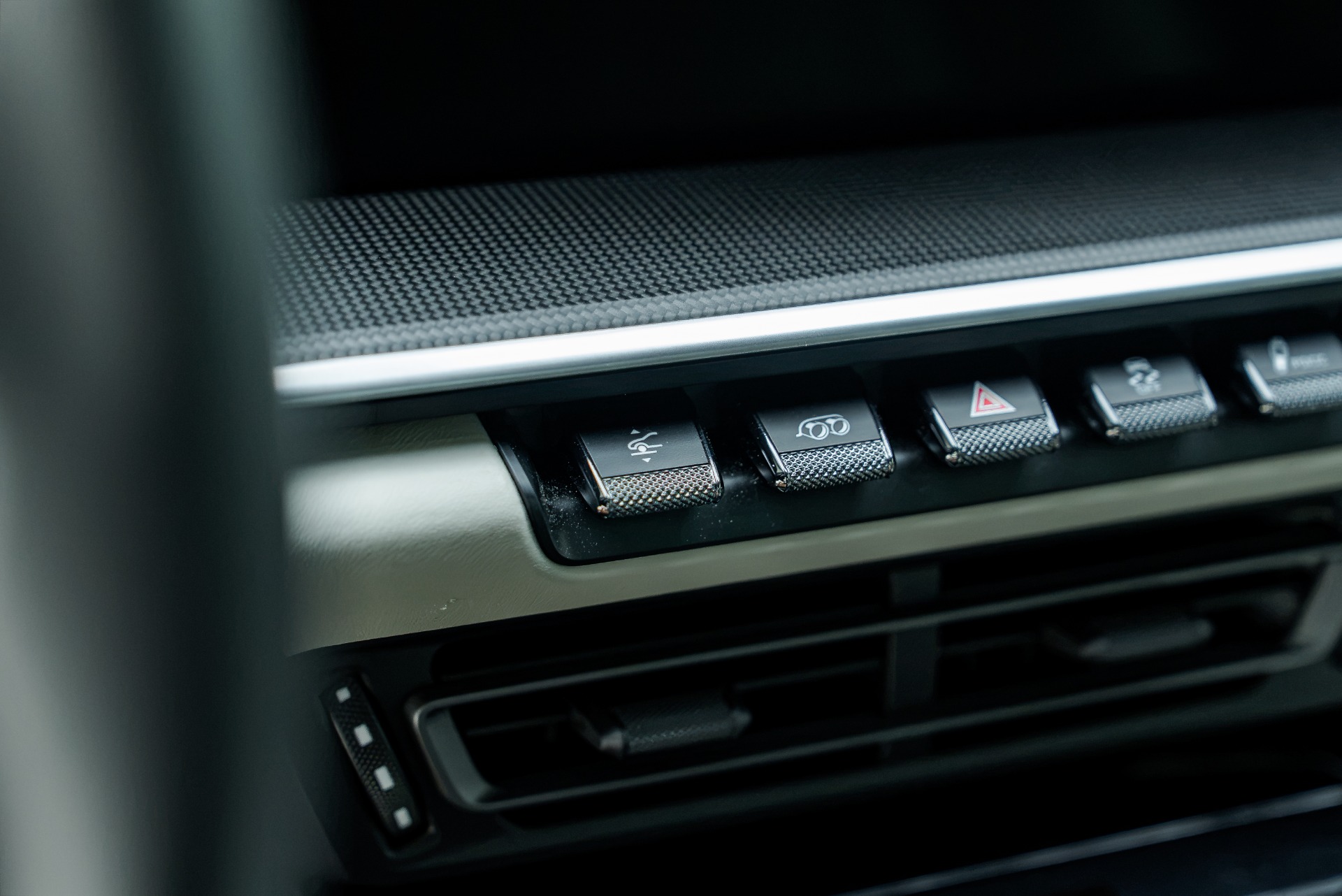 2021 Porsche 911 Turbo S - Photo 50