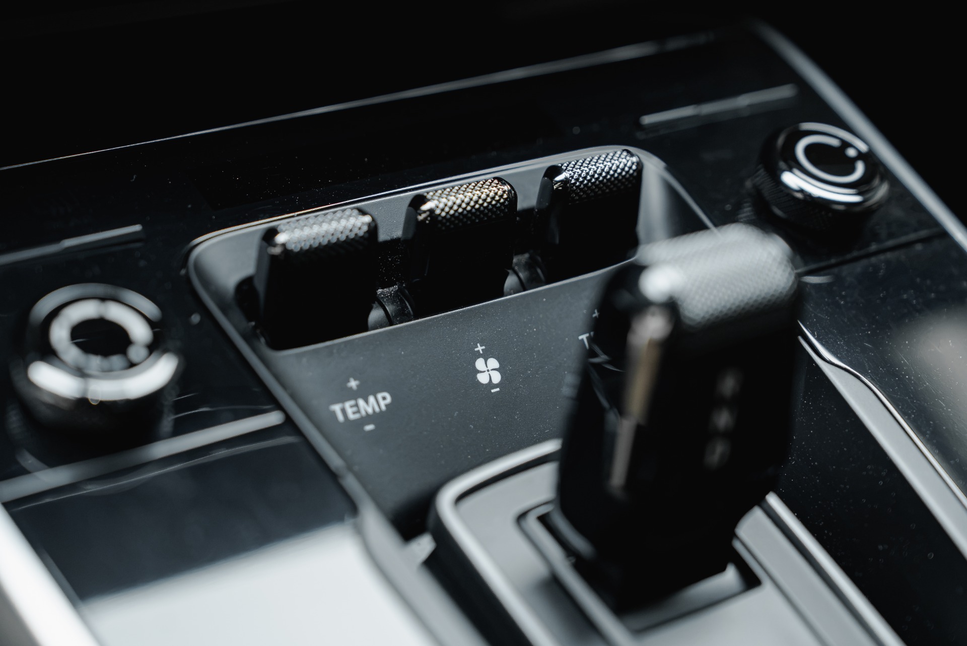 2021 Porsche 911 Turbo S - Photo 51