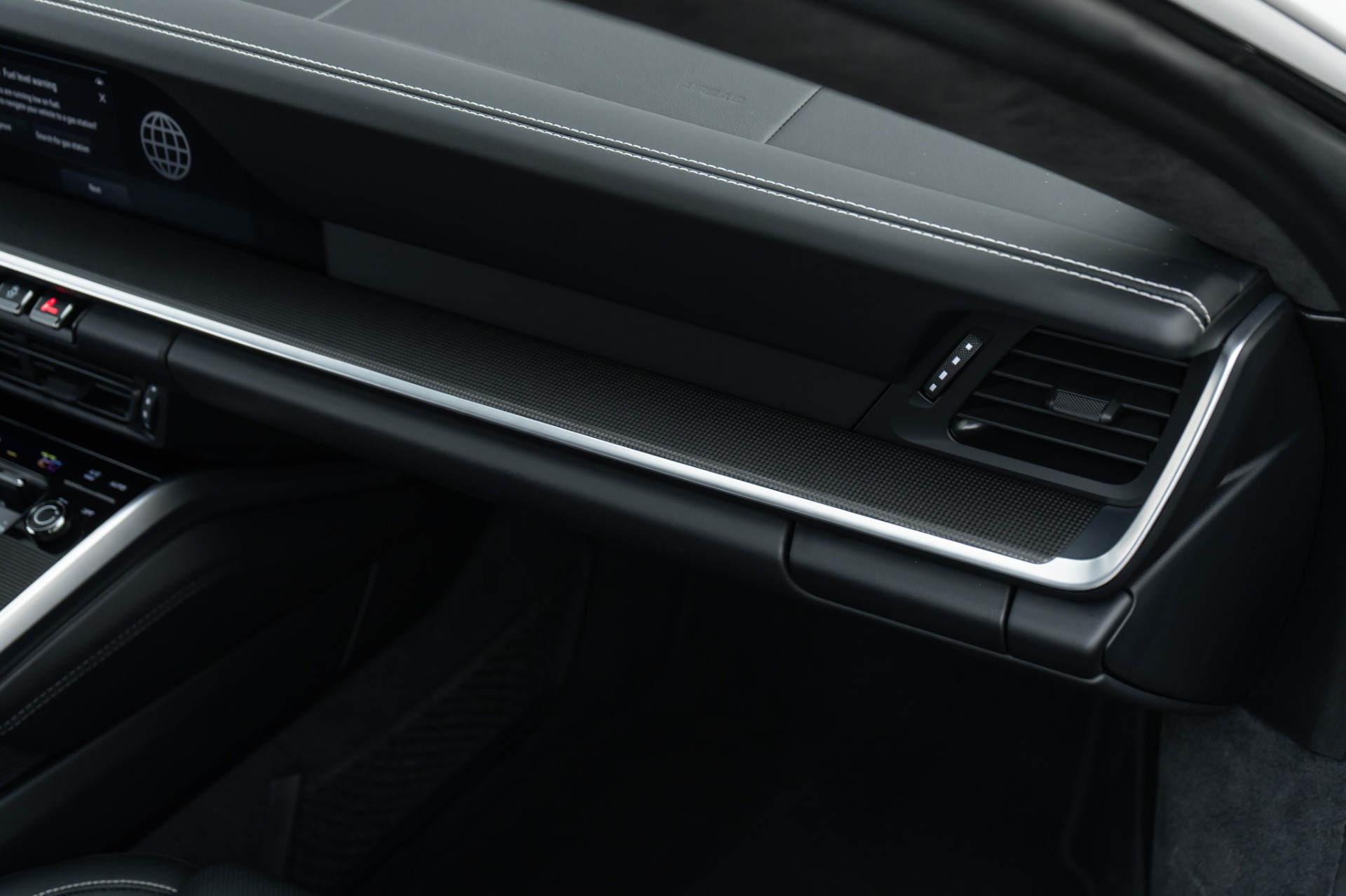 2023 Porsche 911 Turbo S - Photo 20