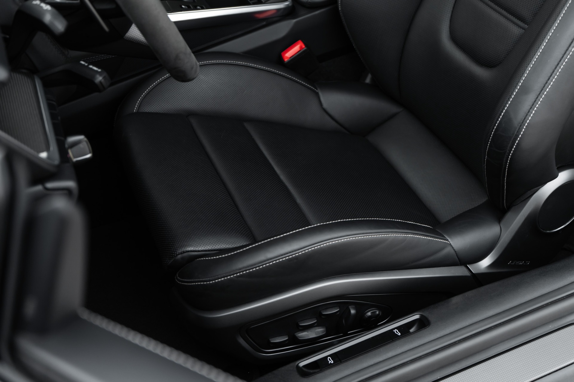 2023 Porsche 911 Turbo S - Photo 23