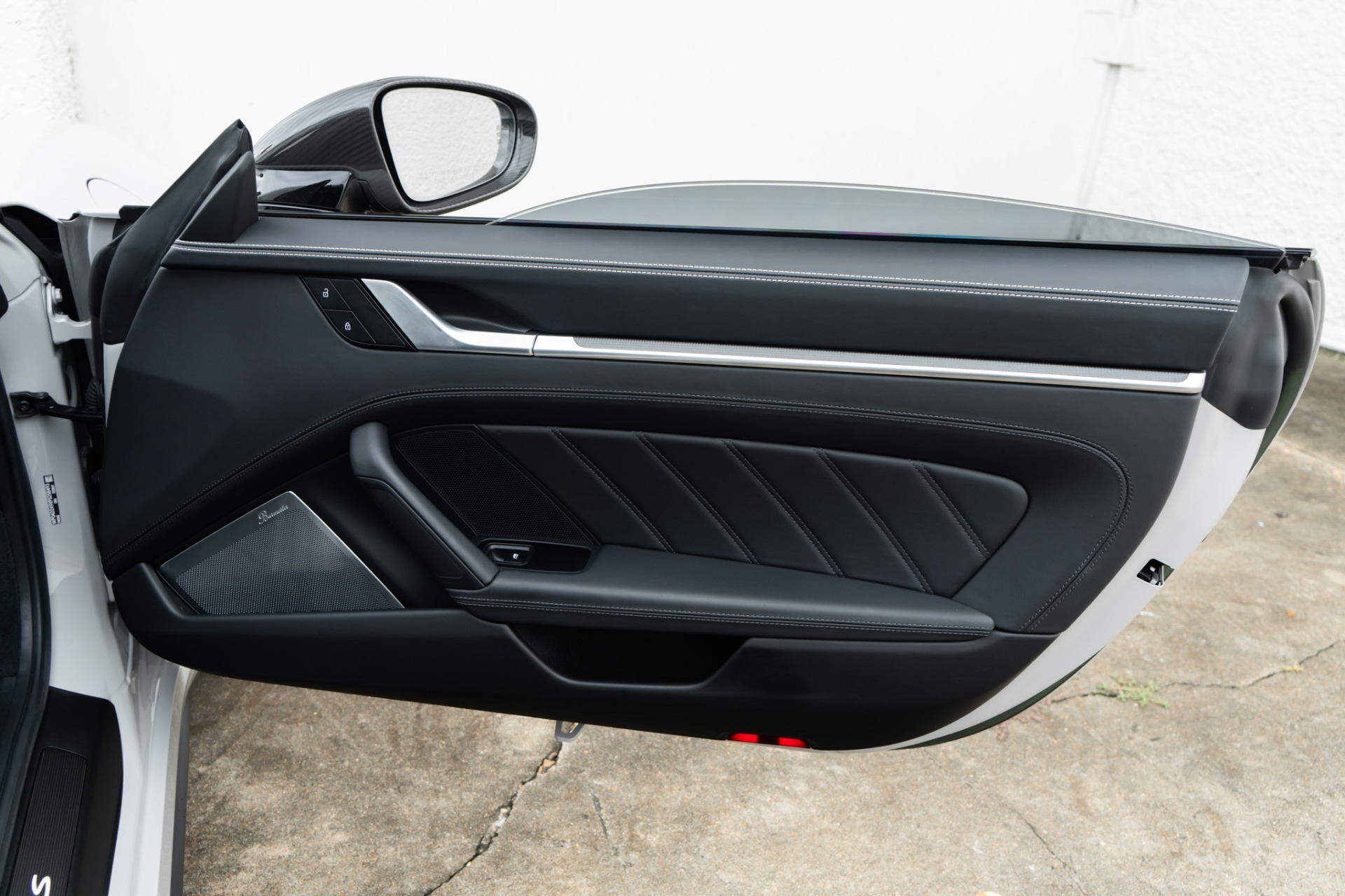 2023 Porsche 911 Turbo S - Photo 37