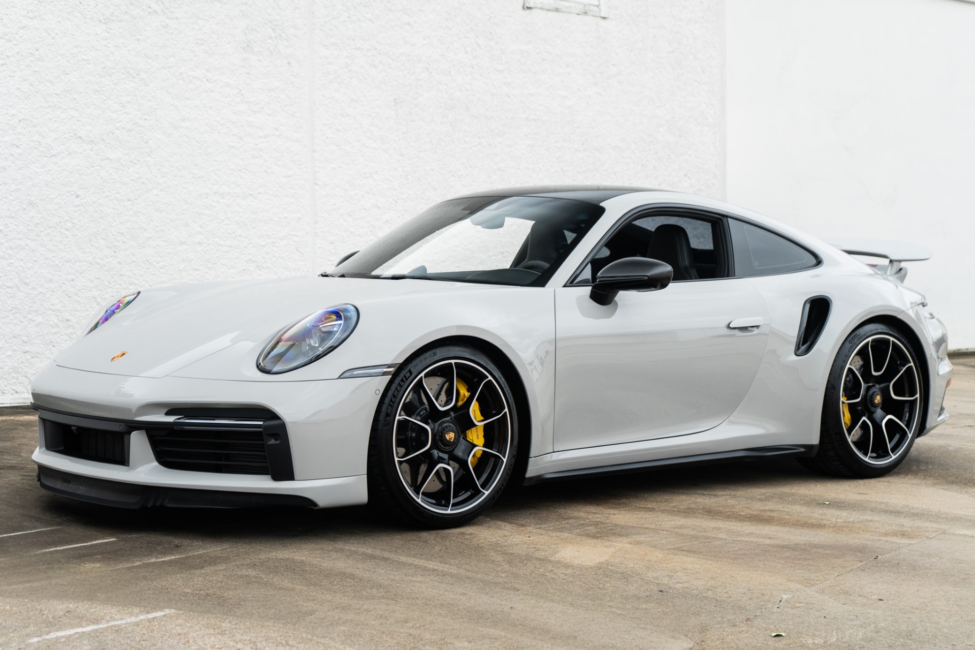 2023 Porsche 911 Turbo S - Photo 7