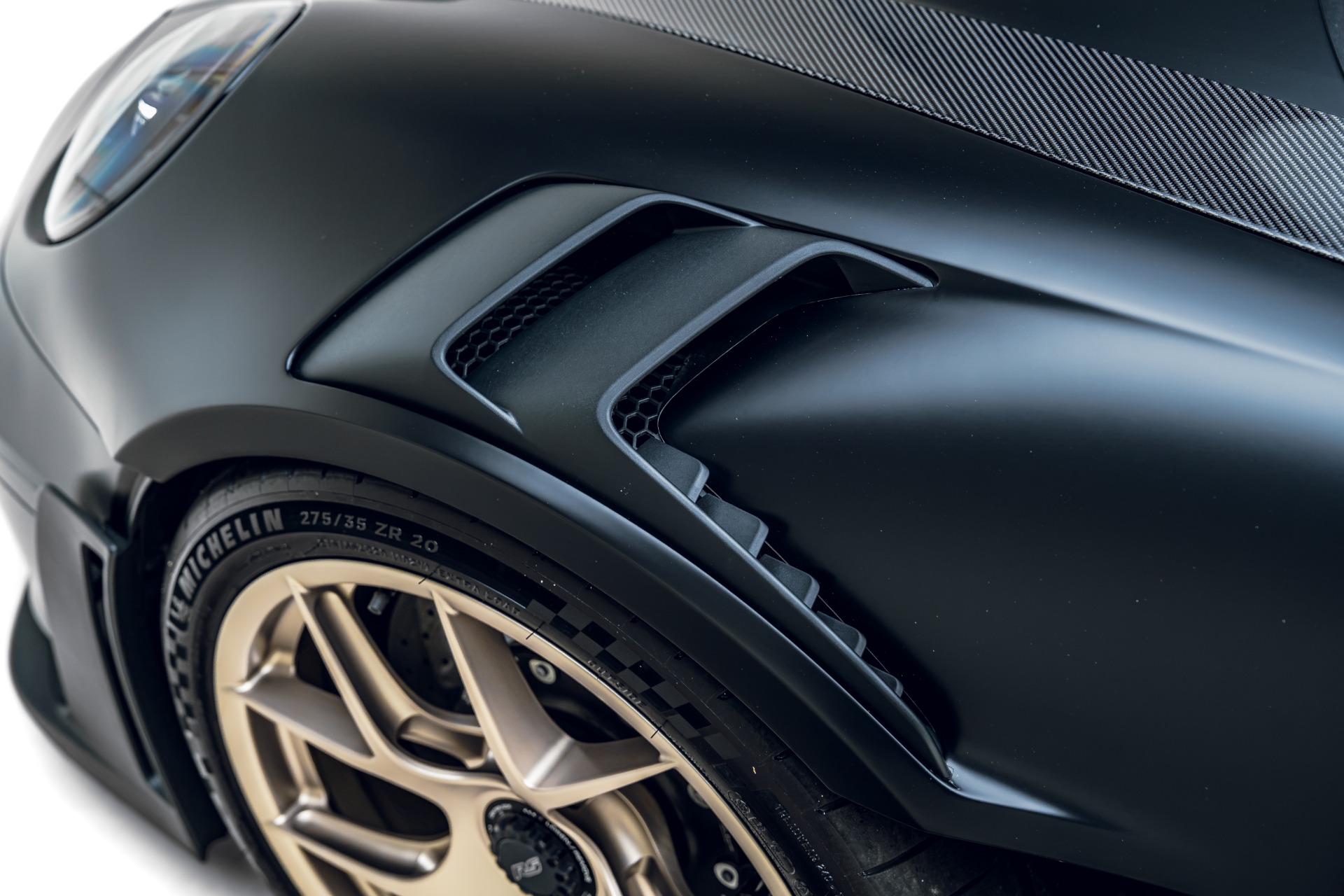 2025 Porsche 911 GT3 RS - Photo 29