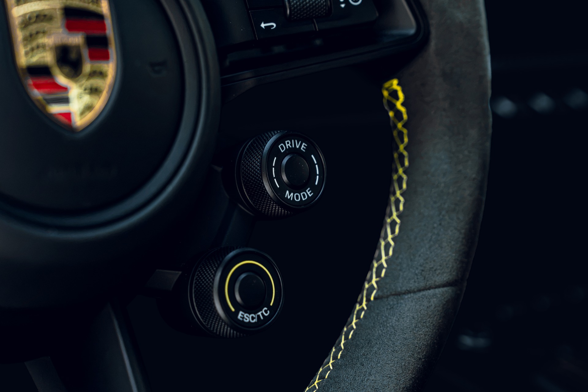 2025 Porsche 911 GT3 RS - Photo 42