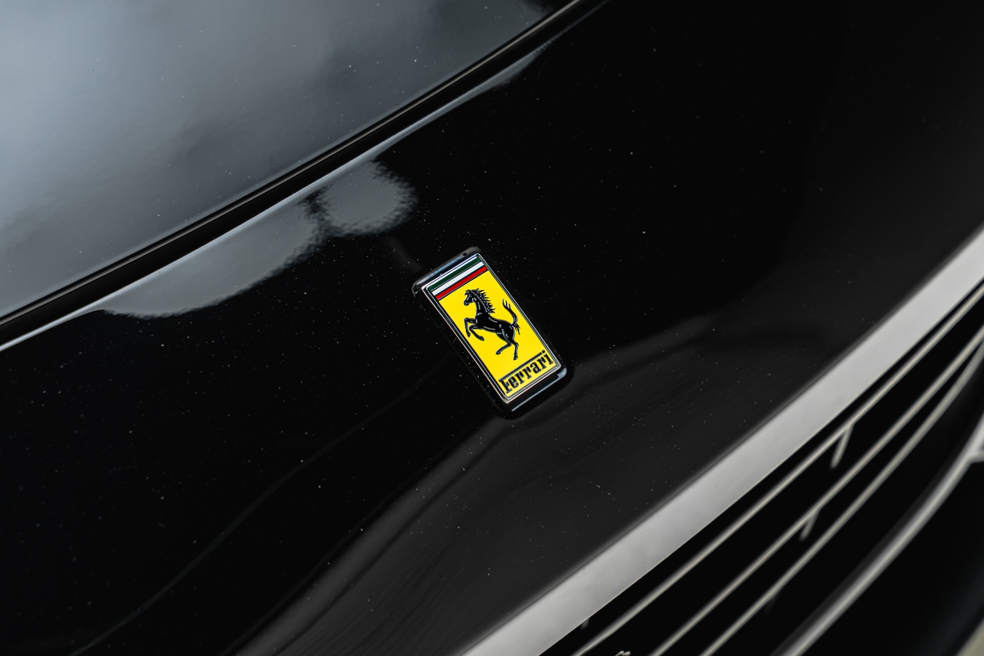 2018 Ferrari GTC4 Base - Photo 18