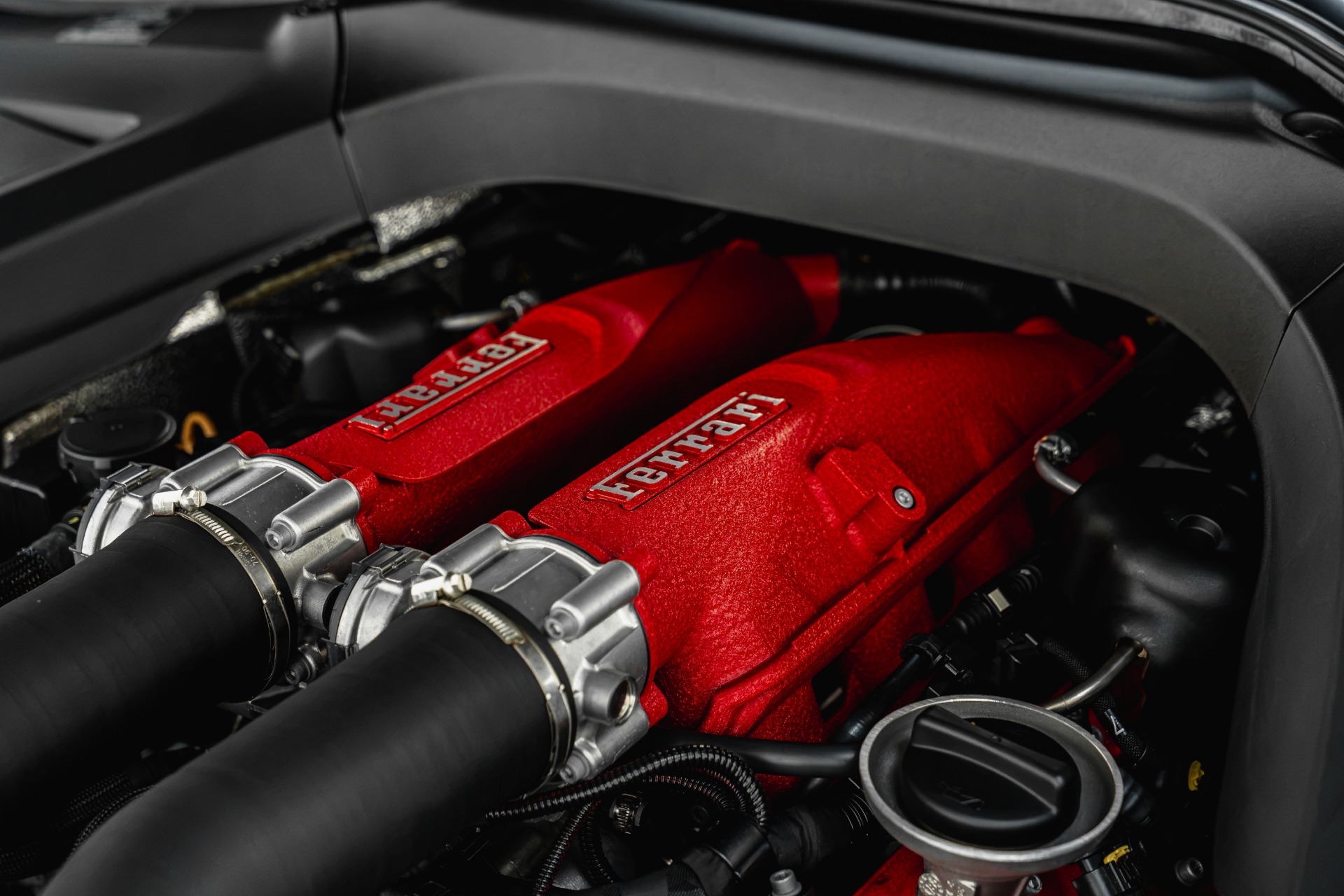 2018 Ferrari GTC4 Base - Photo 34
