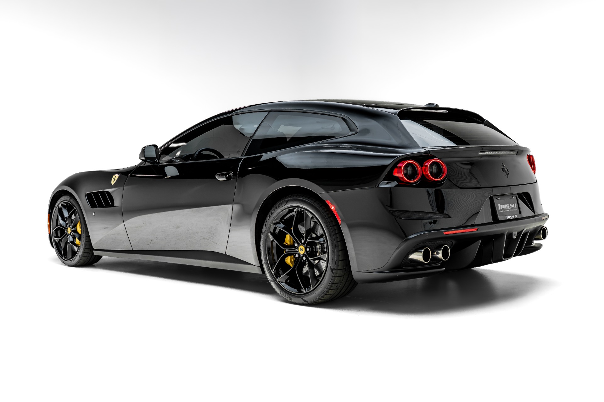 2018 Ferrari GTC4 Base - Photo 9