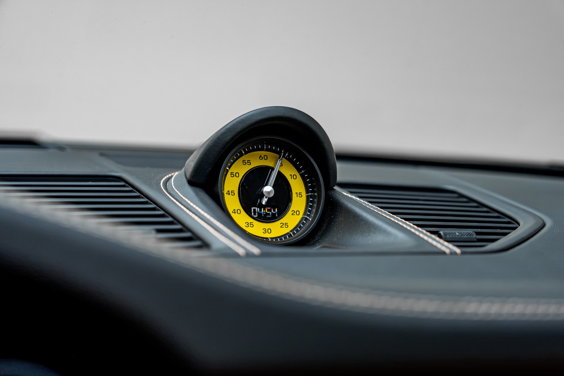 2023 Porsche 911 GTS - Photo 52