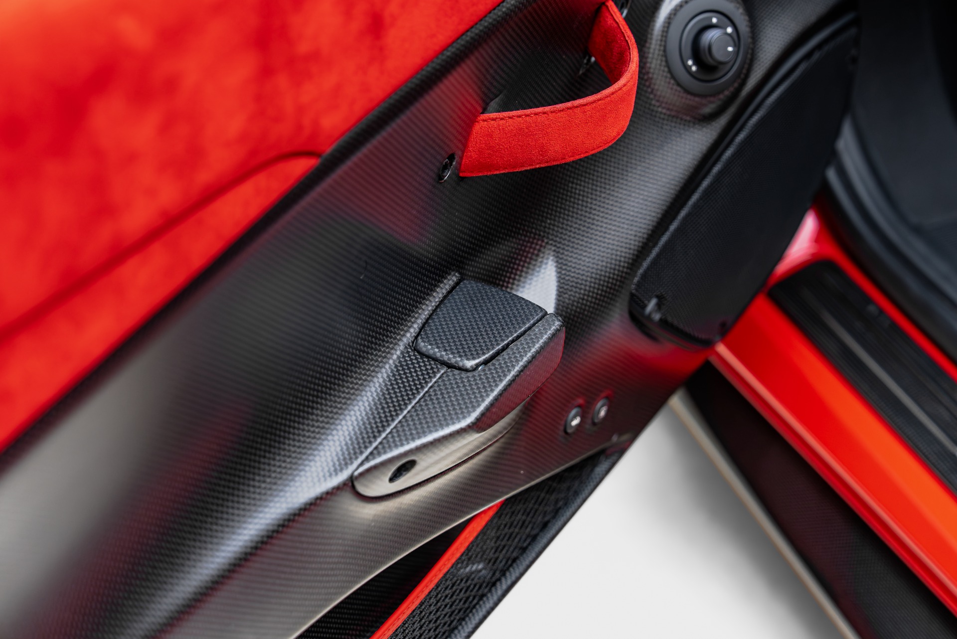 2019 Ferrari 488 Pista Base - Photo 40
