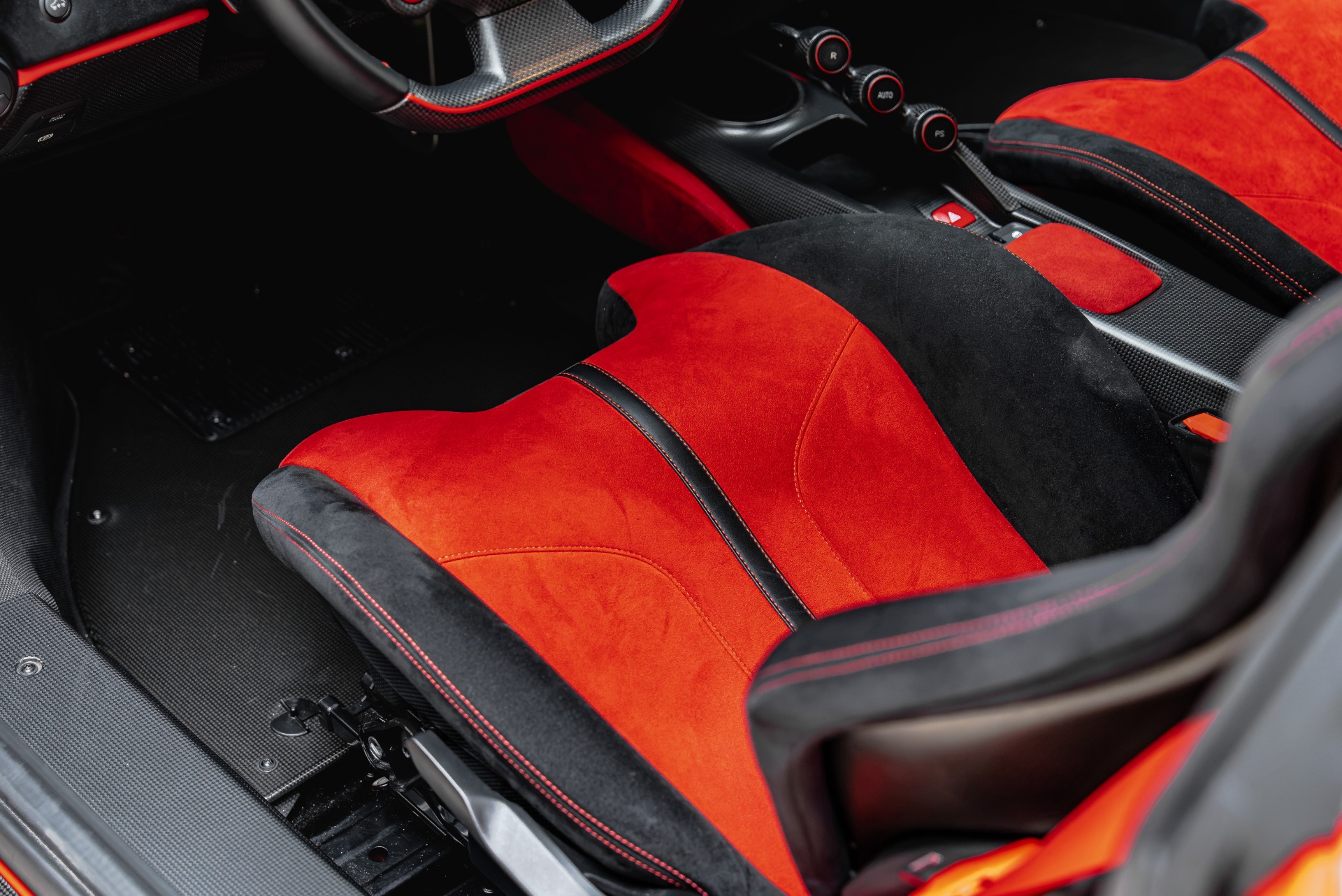 2019 Ferrari 488 Pista Base - Photo 42