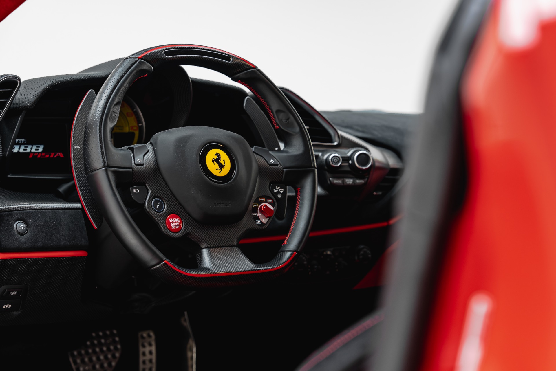 2019 Ferrari 488 Pista Base - Photo 45
