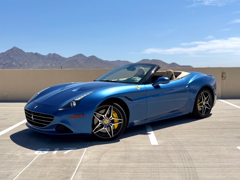 2015 Ferrari California T Base