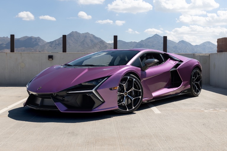 2026 Lamborghini Revuelto Base