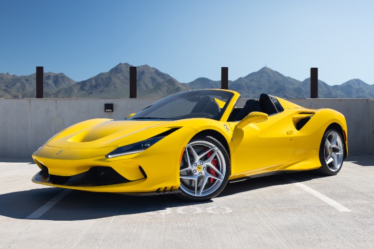2022 Ferrari F8 Base