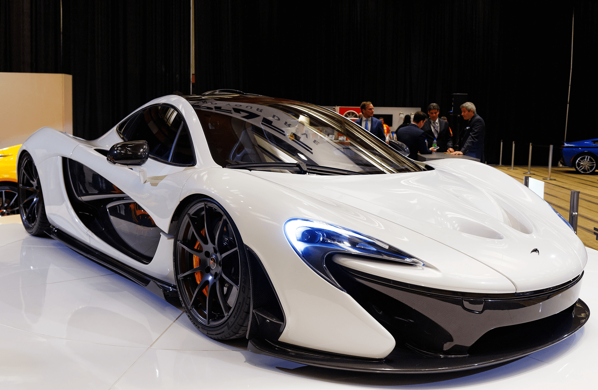 McLaren P1