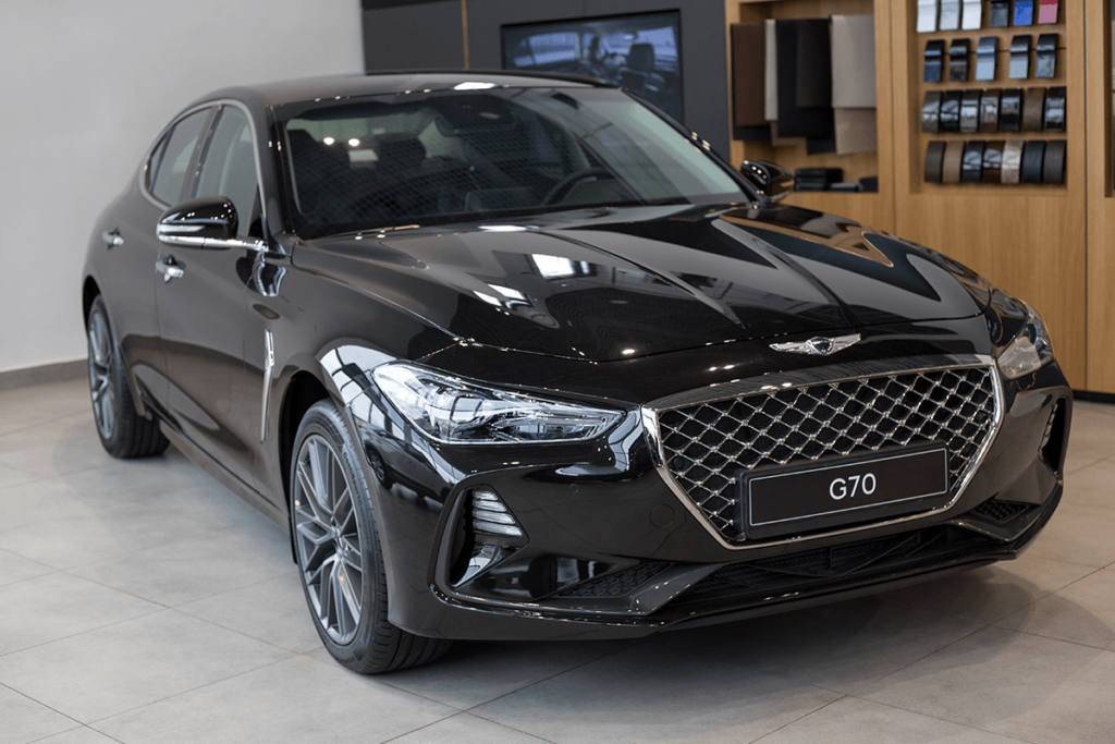 Genesis G70